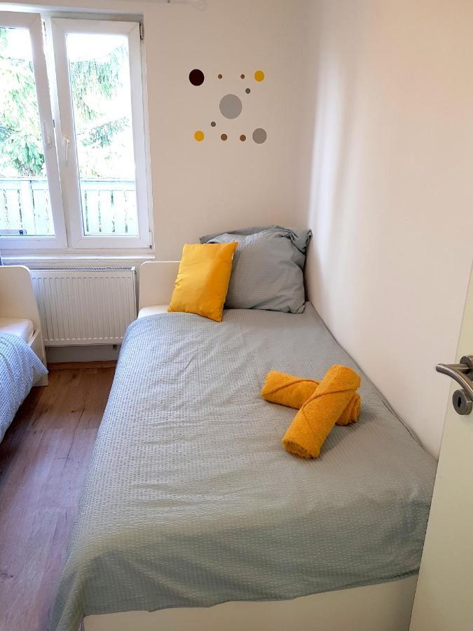 Theox No 3 Fur 5 Personen Mit Balkon Apartamento Duisburgo Exterior foto